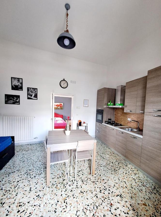 La Casa Del Borgo Βίλα Λέτσε Εξωτερικό φωτογραφία